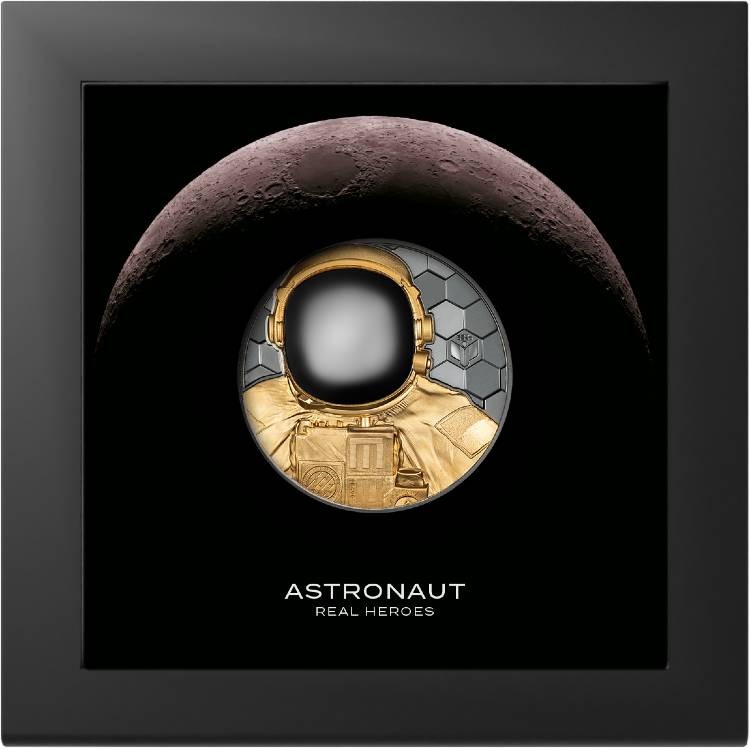 2024 5 Oz Astronaut Cook Islands Real Heroes Black Proof Gold Coin - Image 3